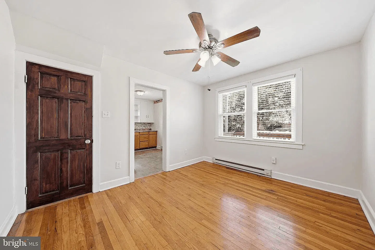 624 Military Road — Photo 3