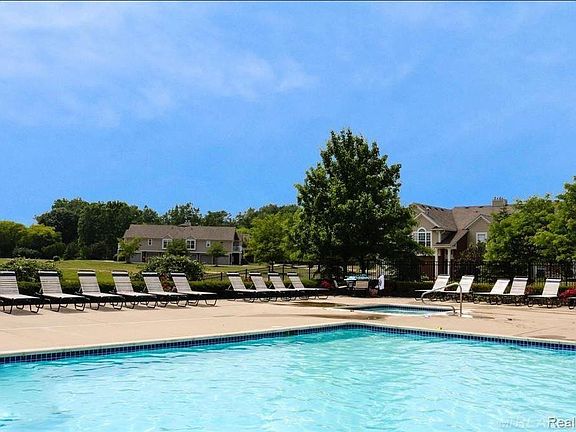 3rd image of 28228 Oakmonte Cir