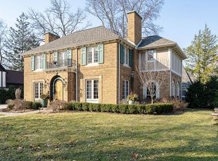 551 Belvedere Dr SE, East Grand Rapids, MI 49506
