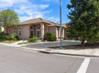 2100 Paramont Way, Modesto, CA 95355