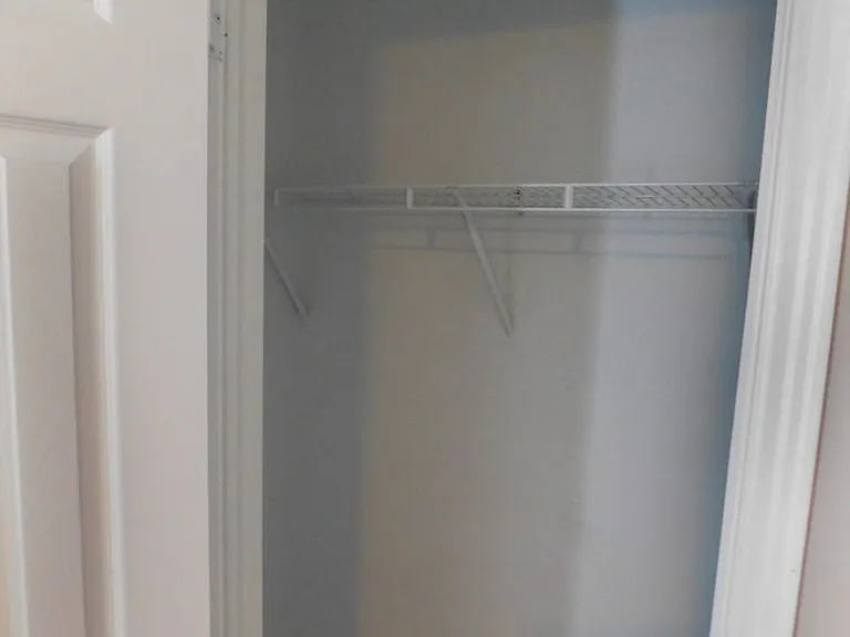 152 Varsity Dr — Photo 9