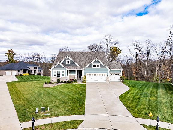 4th image of 1470 Grand Ledge Ct
