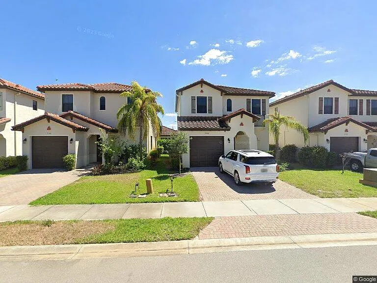 5348 Cameron Dr