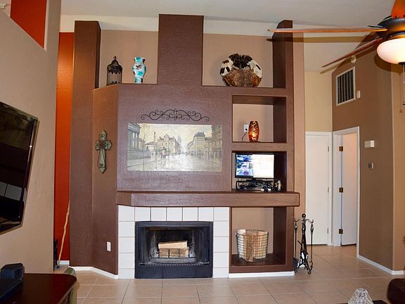 3rd image of 7423 E Nido Ave