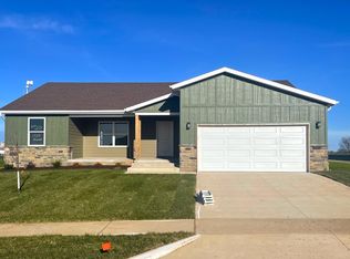 1729 E Macon St, Republic, MO 65738