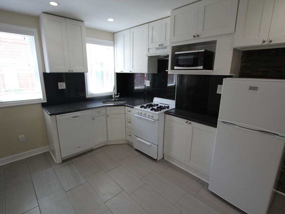 1st image of 2427 Madison Sq Floor 1