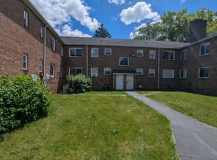 29 Bennington Dr #G, Rochester, NY 14616