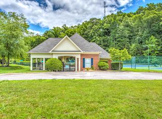 87 Rolling Links Blvd, Oak Ridge, TN 37830