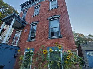 4 Lawrence St FLOOR 1, Rensselaer, NY 12144