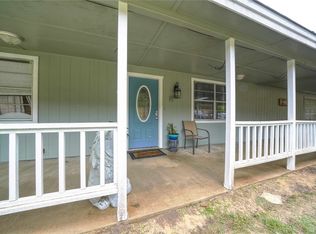 7734 Land Grant Trl, Athens, TX 75751