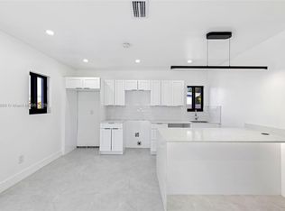 1713 Lauderdale Manor Dr #0, Fort Lauderdale, FL 33311