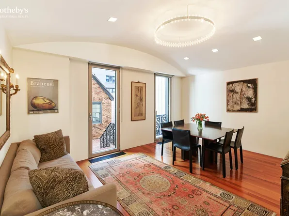 225 East 62nd Street image 5 of 17