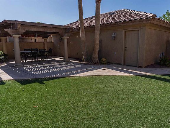 3rd image of 4569 W La Quinta Ln