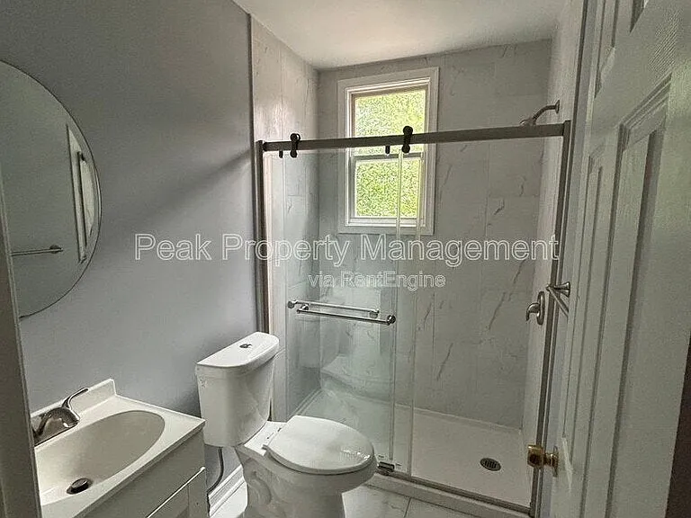 2121 W Cary St #C — Photo 7