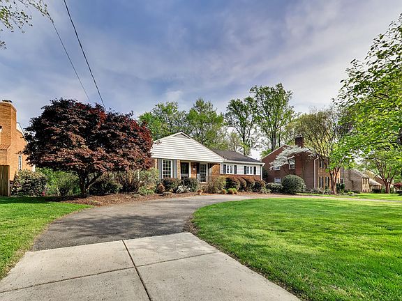 4th image of 54 Orchard Way N