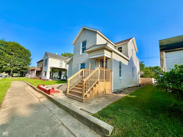 214 W 11th St, Connersville, IN 47331