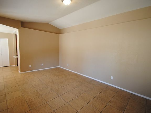 2nd image of 8520 W Palm Ln Unit 1036