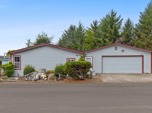 6235 NE Evergreen Ln, Newport, OR 97365