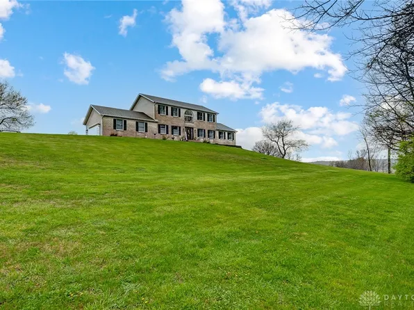 952 State Route 121 N, New Paris, OH 45347