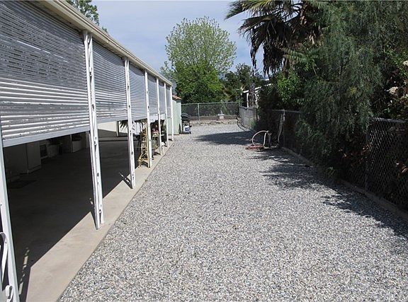 5th image of 25340 Germaine Ln