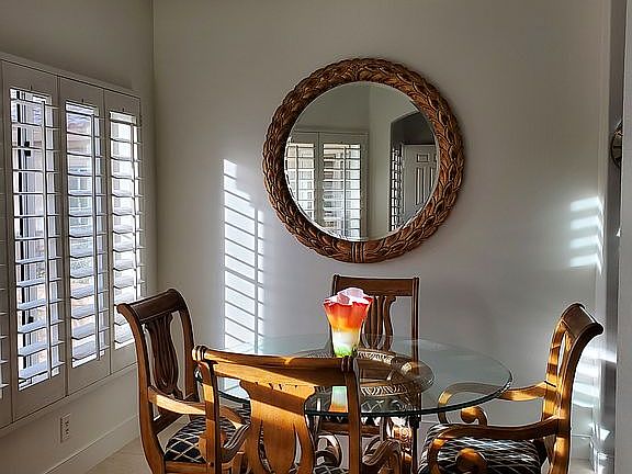 Sunny Dining area 