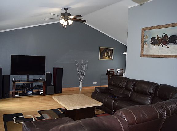4th image of 1236 Andover Dr