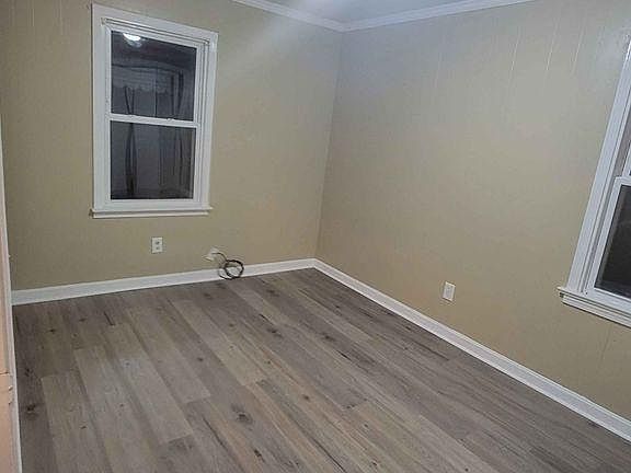 2nd image of 911 Johnson Ave #A