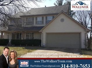 63 Walnut Point Ct, Saint Charles, MO 63304