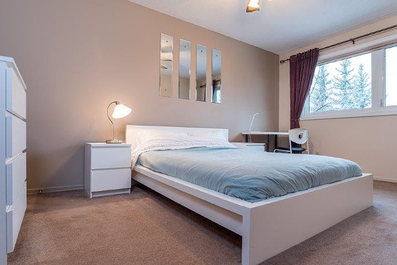 Calgary House for rent - 4 Bedrooms — photo 9