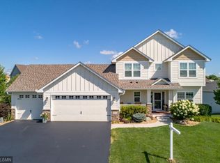 16474 Hawk Ridge Ct NW, Prior Lake, MN 55372