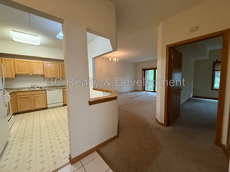 515 Main St #304 — Photo 9