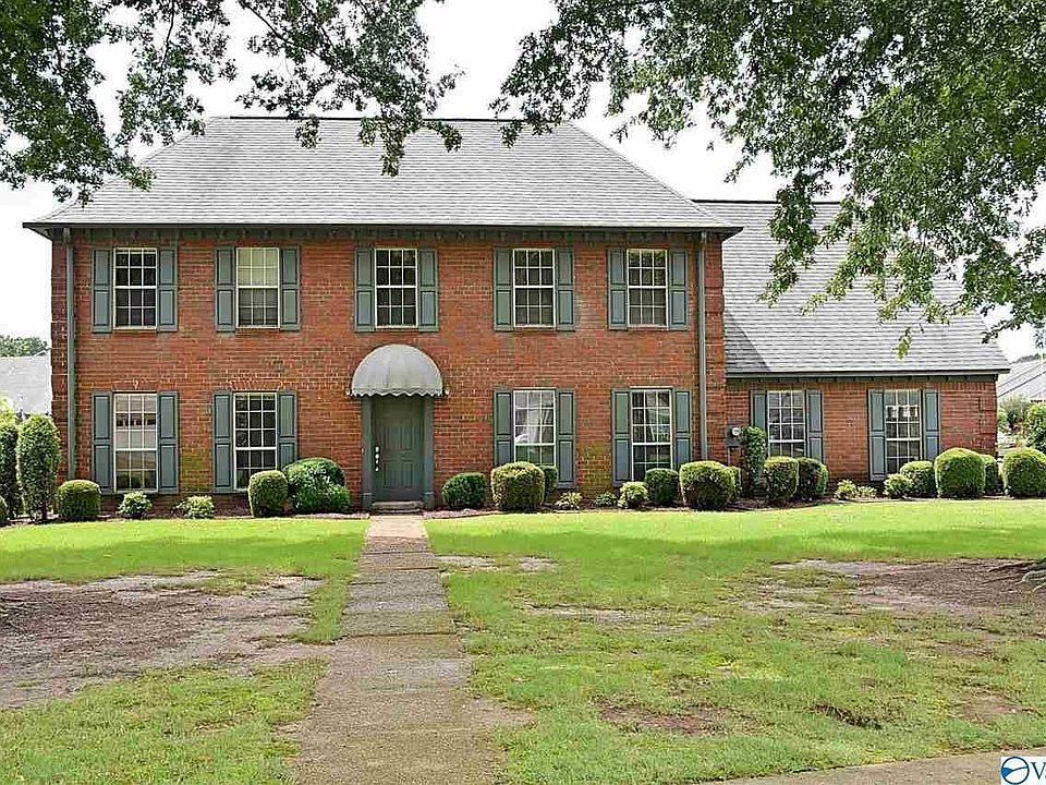 1st image of 114 Harpers Hop Dr