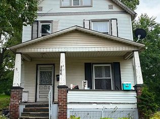 266 Orchard St, Sharon, PA 16146