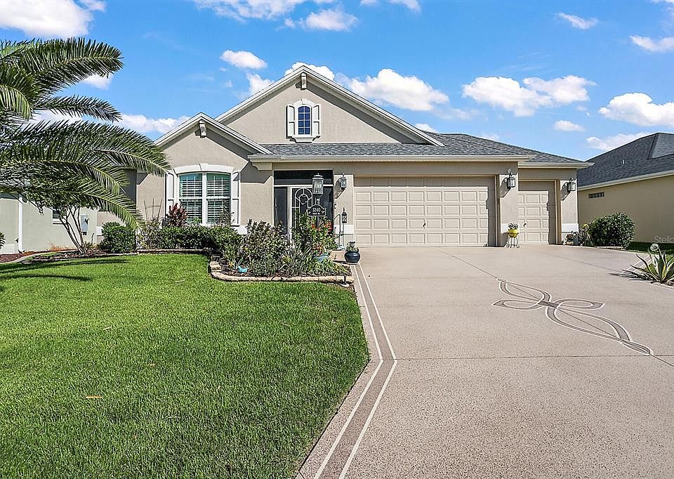 1st image of 3240 Delk Dr