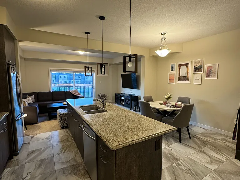 897 Robert Ferrie Dr — Photo 6