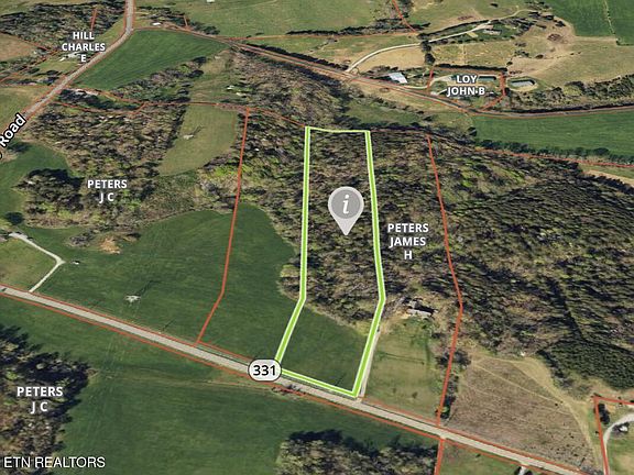 3rd image of 102 Washington Pike