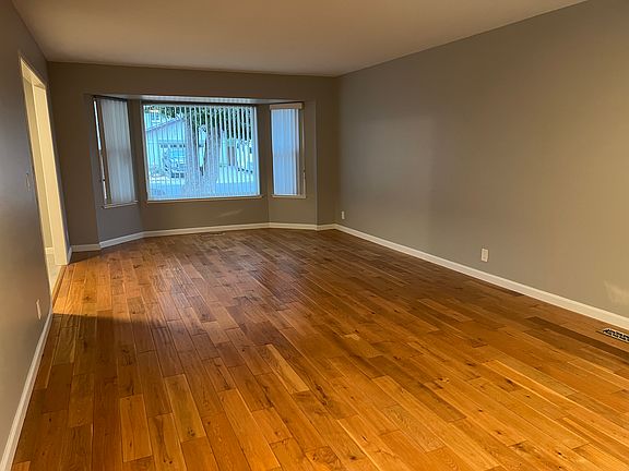 5th image of 584 Fruitvale Ave