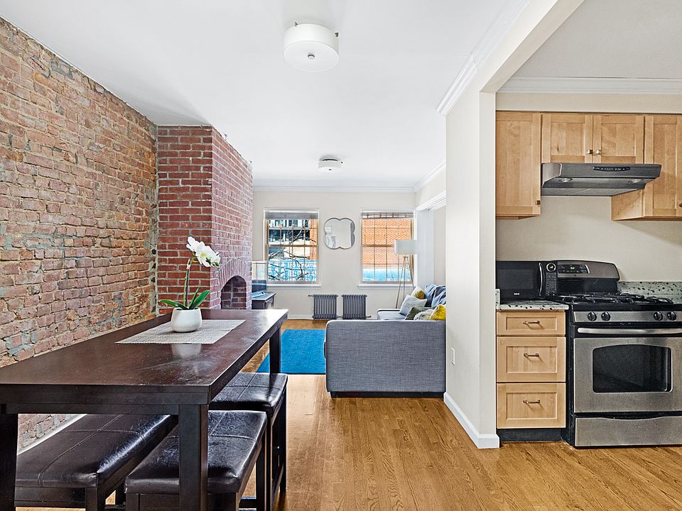 1st image of 192 Concord St #3