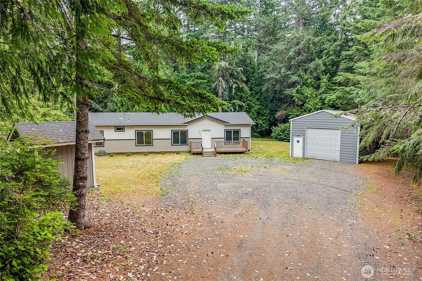 1st image of 18142 NE Diamond Drive