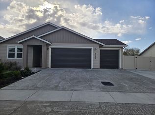 2755 S Mossy Forest Ave, Nampa, ID 83686