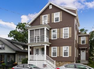 33-35 Bigelow St, Fall River, MA 02720
