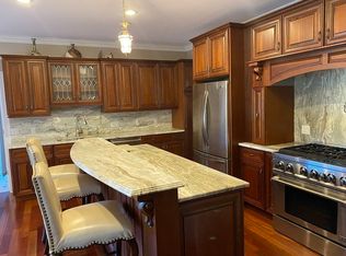 19 Hull St #1, Wenham, MA 01984