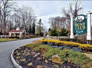 3 Dove Path, Coram, NY 11727