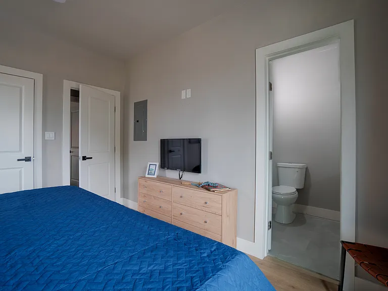 111 W Sunny Isle St #202 — Photo 5