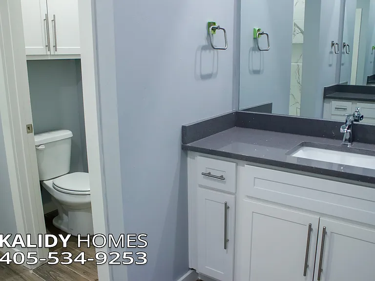 521 Remington Ave — Photo 15