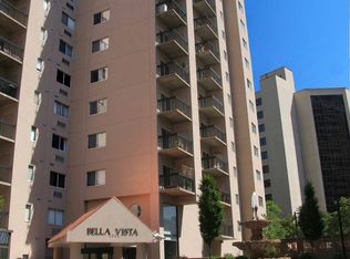 1211 S Eads St APT 1901, Arlington, VA 22202