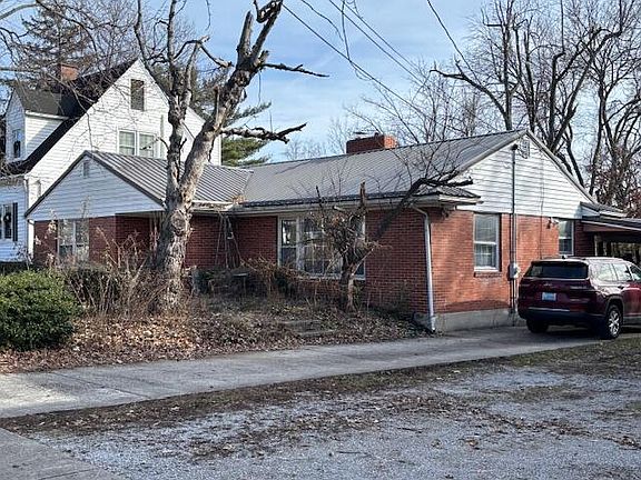 3rd image of 219 Sunset Ave