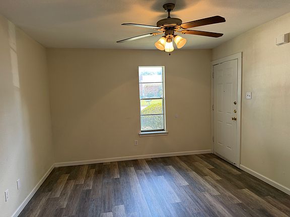 5th image of 1409 Calle Nogal St #B