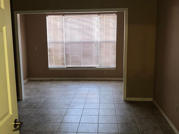 5th image of 27101 Harbour Vista Cir #27101