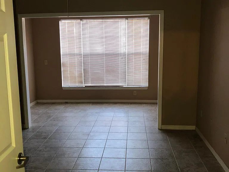 27101 Harbour Vista Cir #27101 — Photo 5